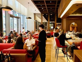 vancouver restaurants nook coal harbour